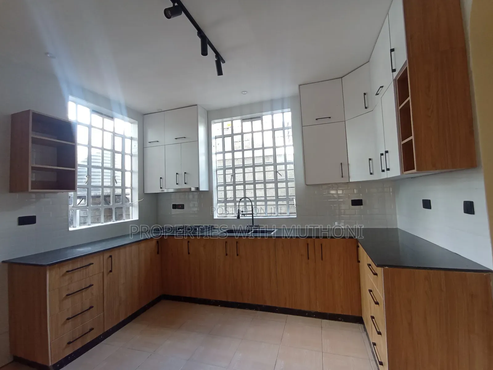 4bdrm Maisonette in Kiserian for sale