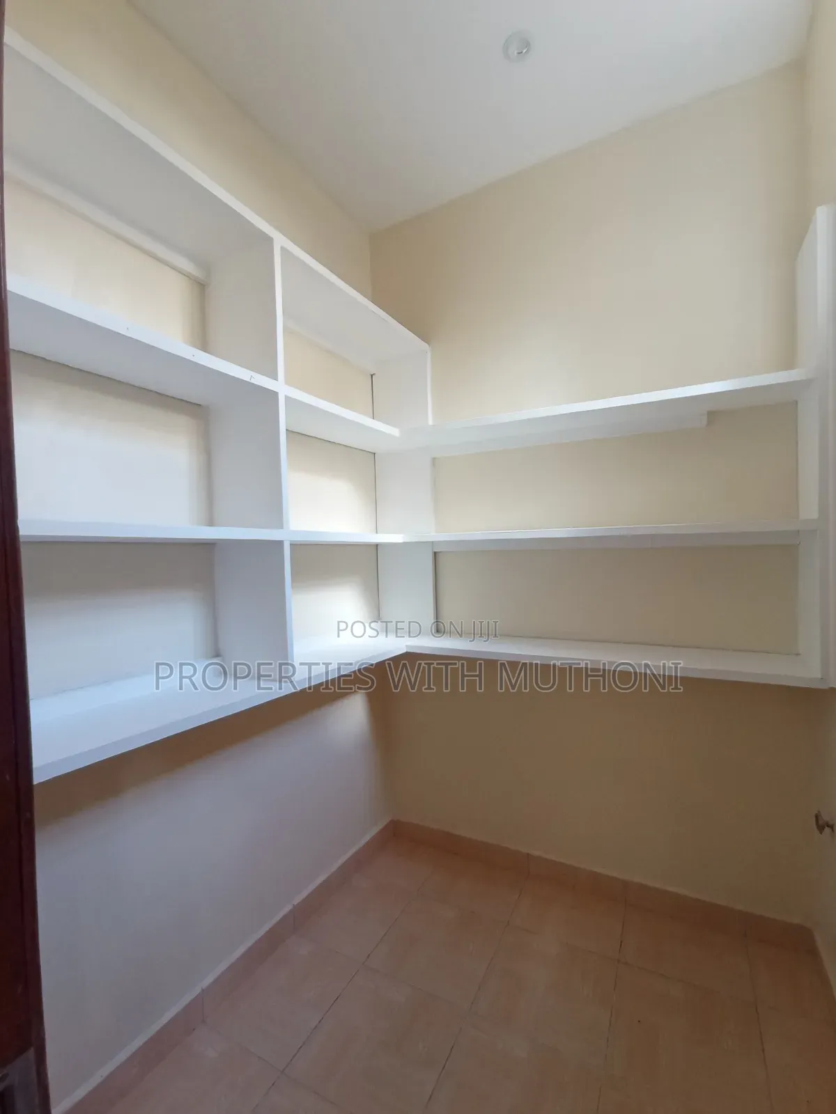 4bdrm Maisonette in Kiserian for sale
