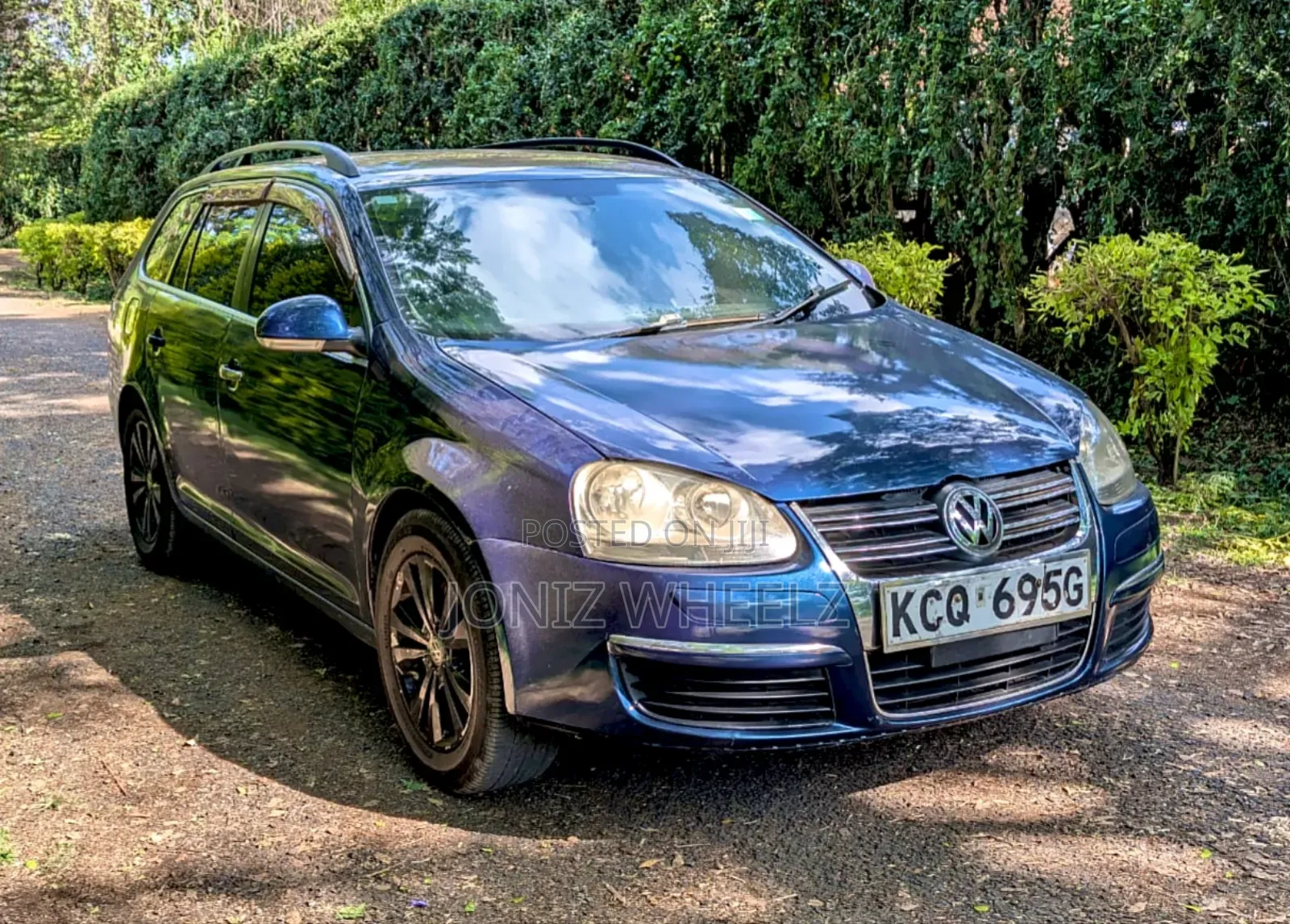 Volkswagen Golf 2009 Blue