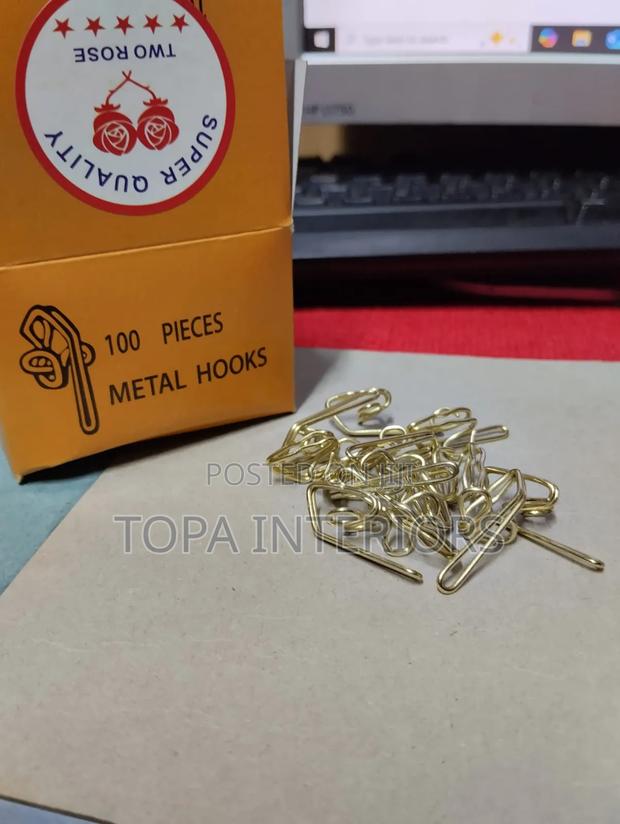 100 Pieces Gold Drapery Metal Curtain Hooks