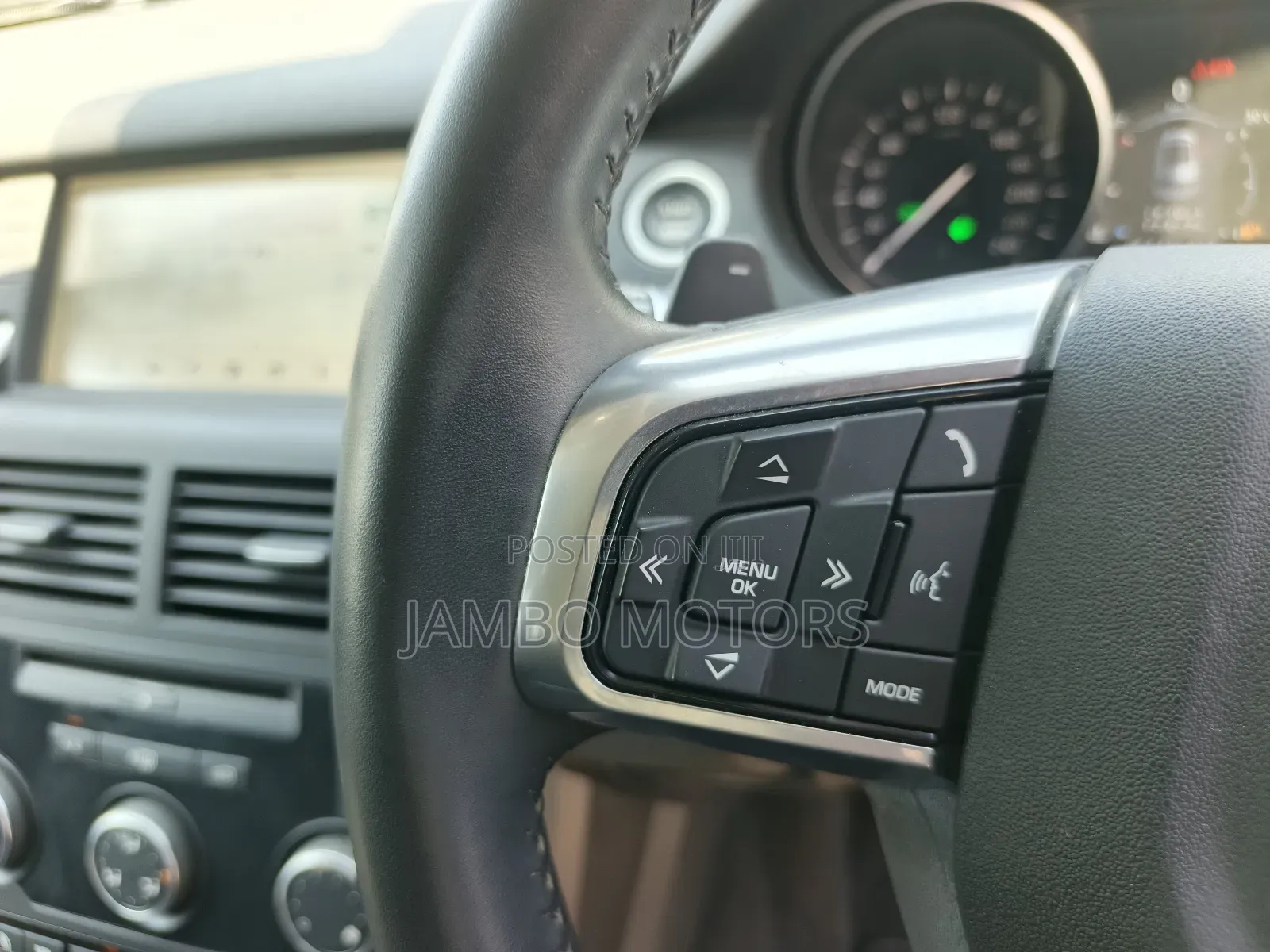 Land Rover Discovery Sport HSE 2019 White