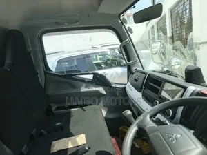 Mitsubishi Fuso Canter
