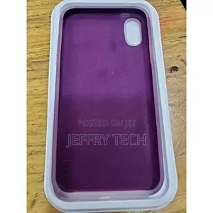 iPhone Xs Silicone Case-Maroon