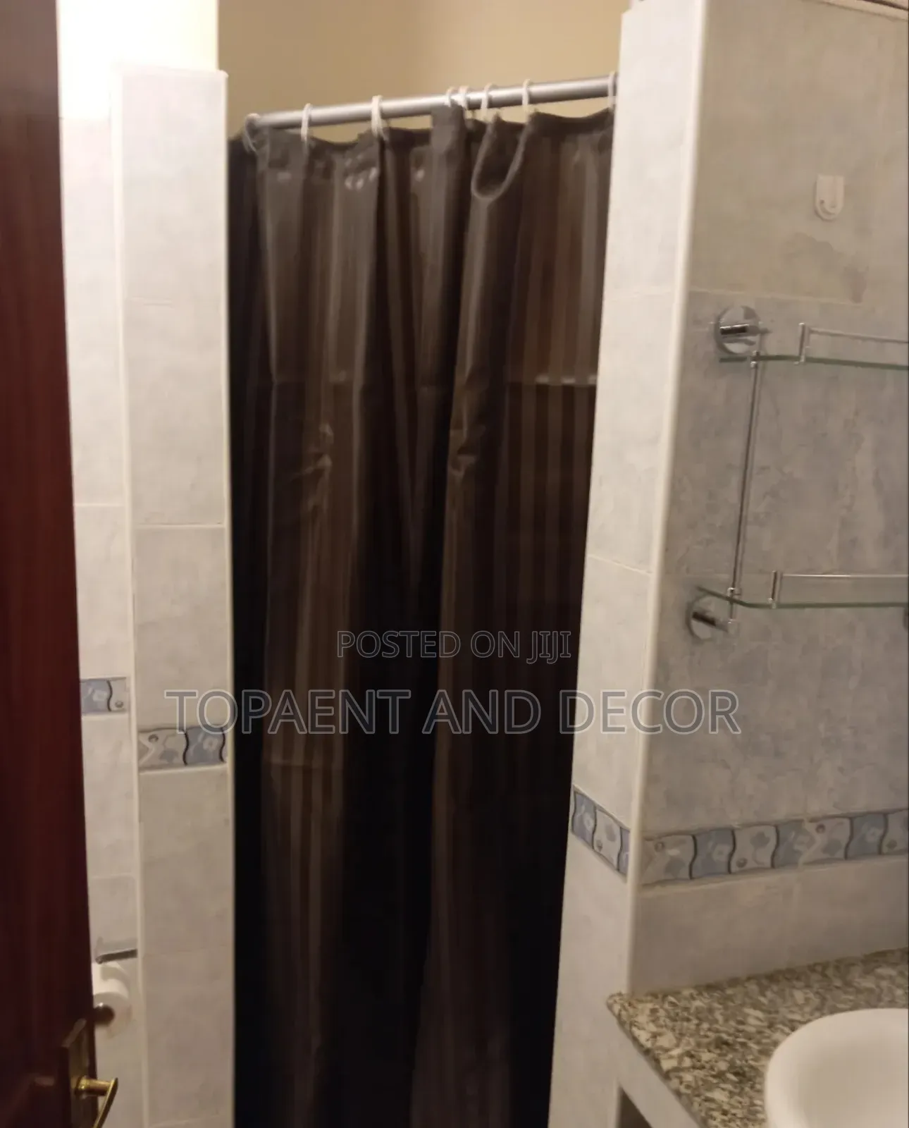 Water Resistant Bathroom Shower Curtains