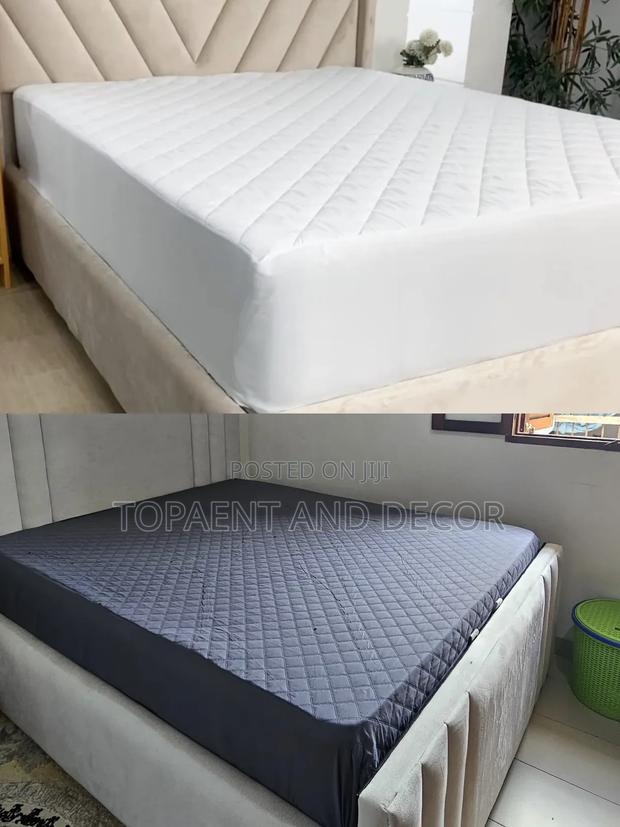 Quilted Absorbent Total Waterproof Mattress Protector