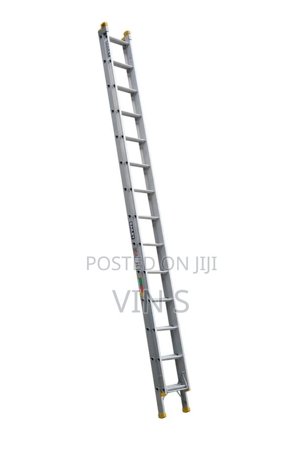 Extension Ladder, Extènsion Laddèr" Extênsion Laddêr; Extensìon Ladděr - main view