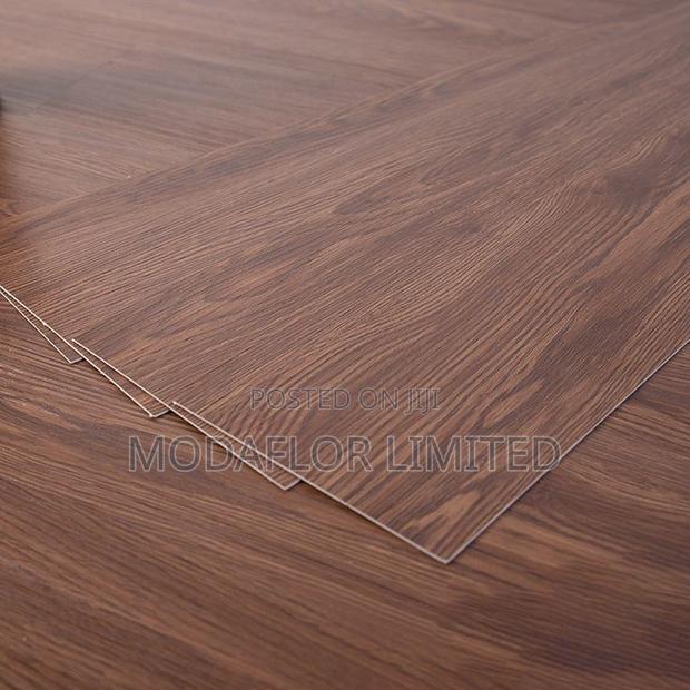 Indoor LVT Flooring _ Beautiful Wood Patterns - main view