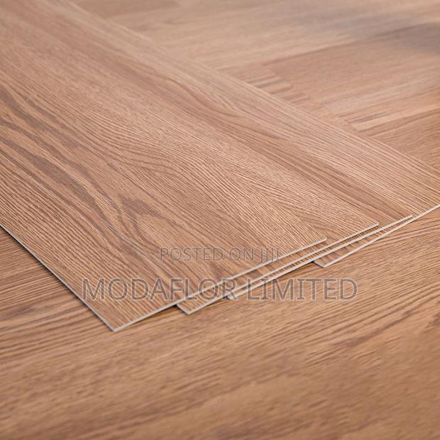 Luxury Vinyl Tiles_ Elegant Look,Easy Cleaning