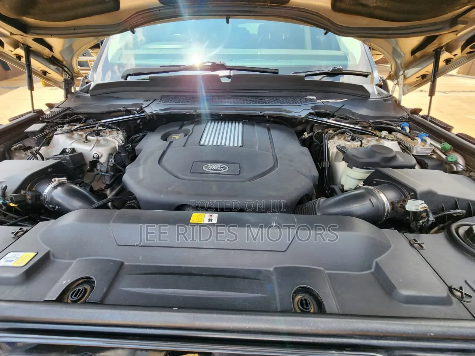Land Rover Range Rover Sport SE 4x4 (3.0L 6cyl 8A) 2016 Silver