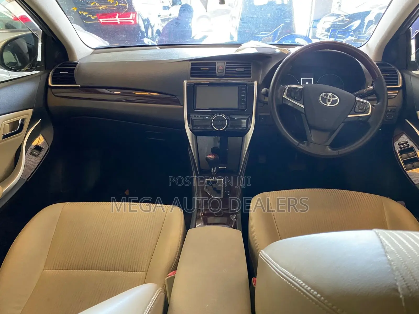 Toyota Allion 2018 Silver