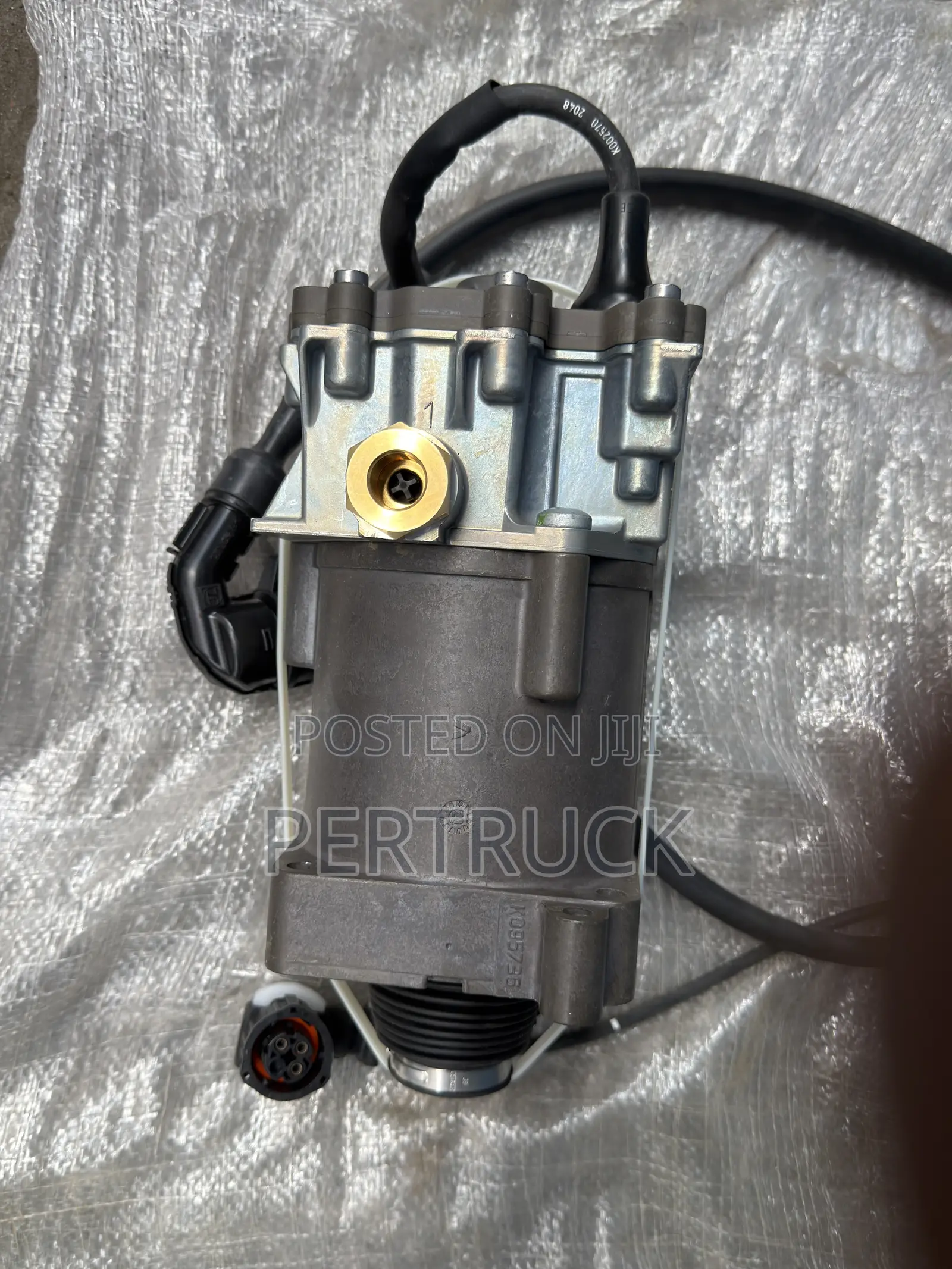 Servo Clutch Knorr-Bremse Zf Daf Xf Man TGX Tga Iveco Stralis
