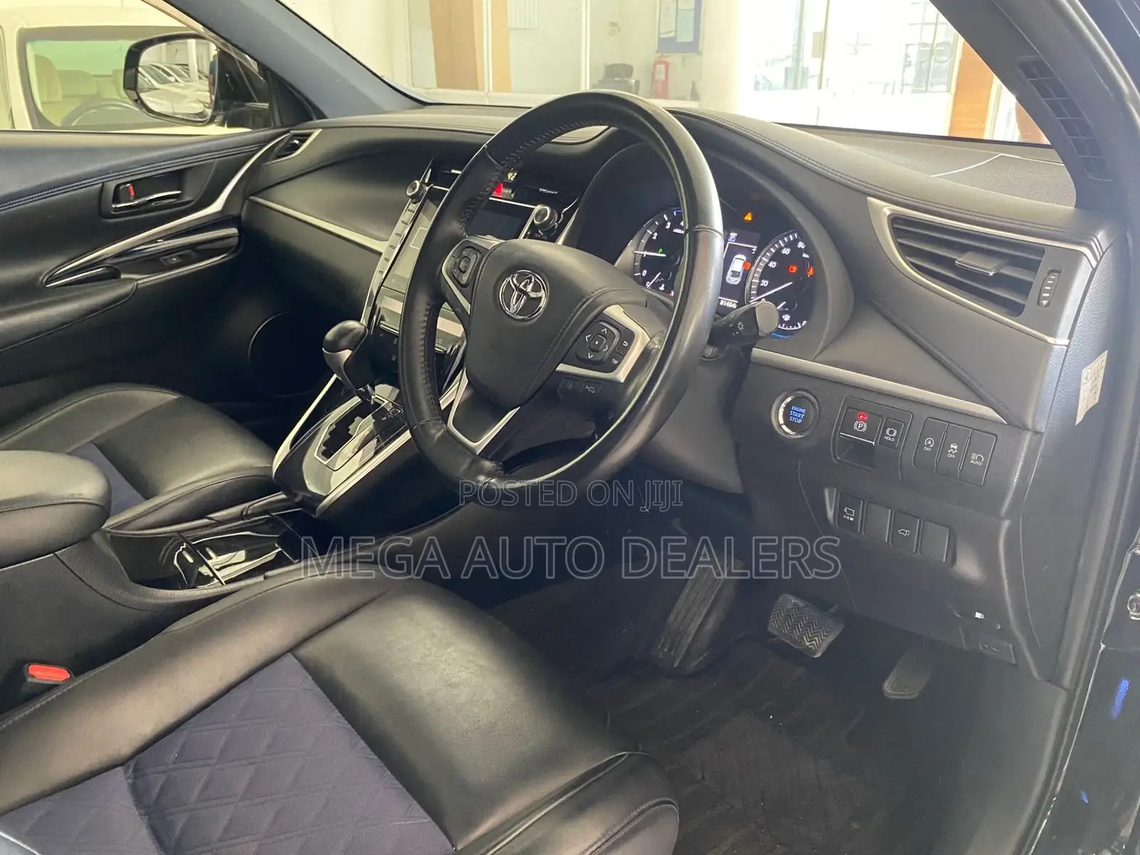 Toyota Harrier 2019 Black