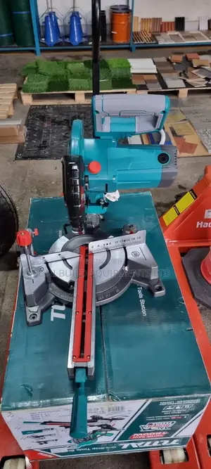 Sliding Miter Saw