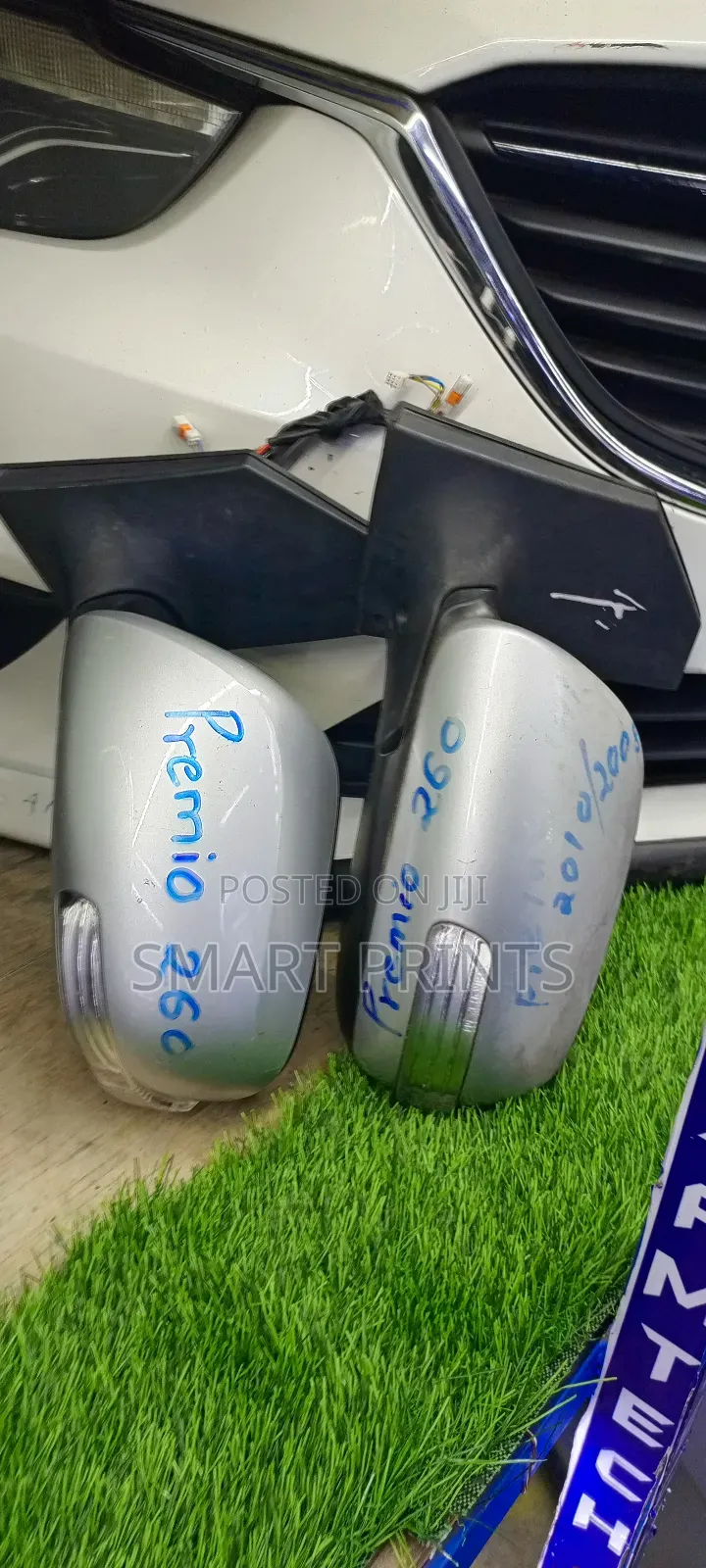 Exceptional Quality Toyota Premio 260 Side Mirrors Available