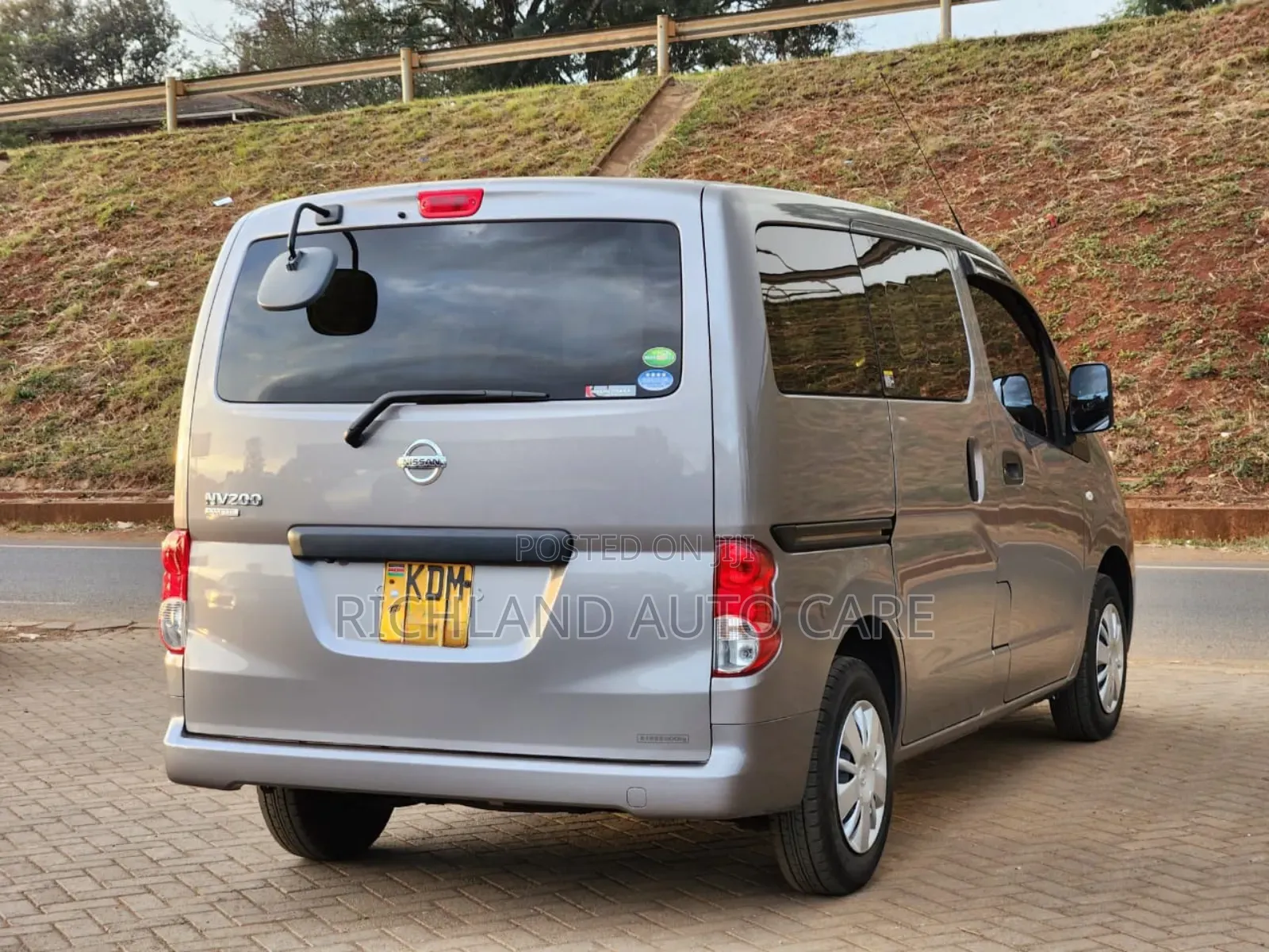 Nissan Nv200