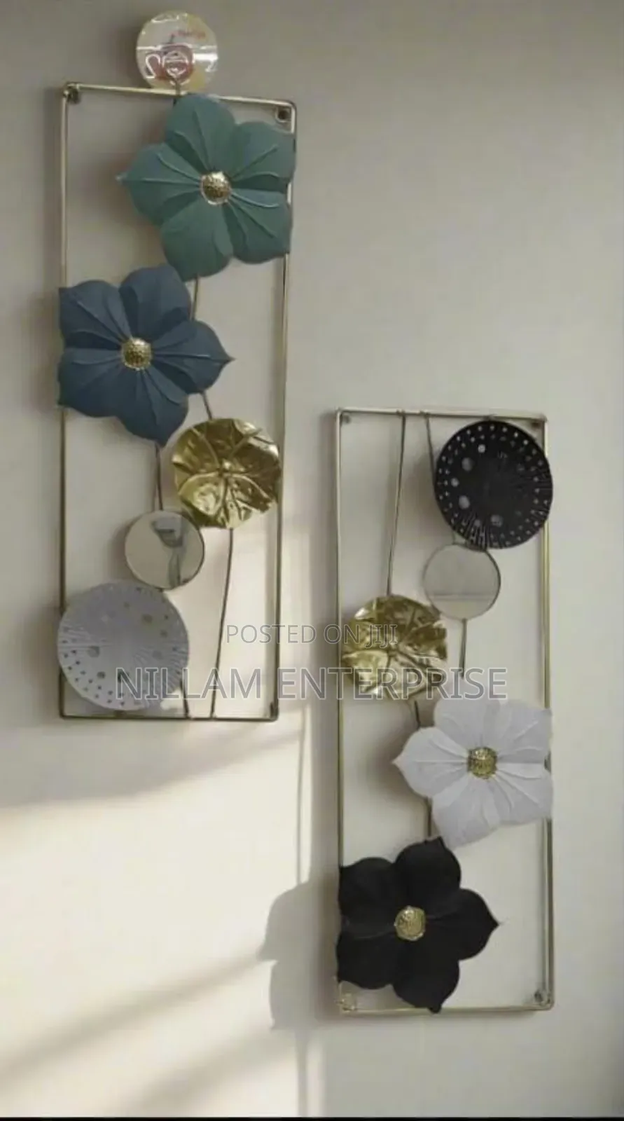 Wall Hanging Gold Plated Metallic Flower Decoration*
