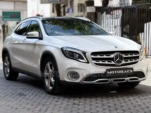 Mercedes-Benz GLA-Class 2018 Pearl
