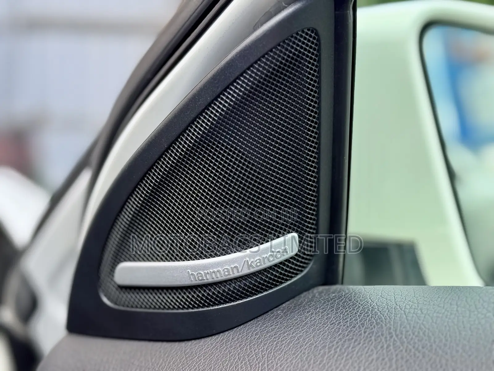 Mercedes-Benz GLA-Class 2018 Pearl