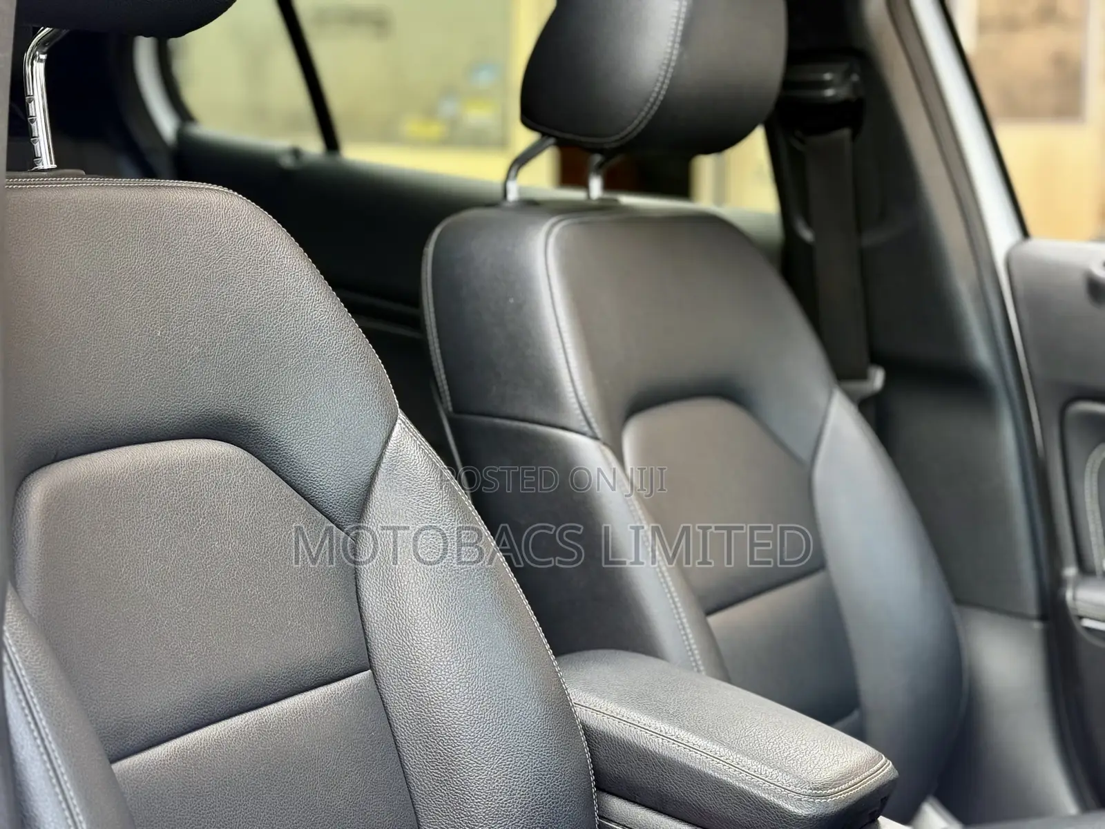 Mercedes-Benz GLA-Class 2018 Pearl