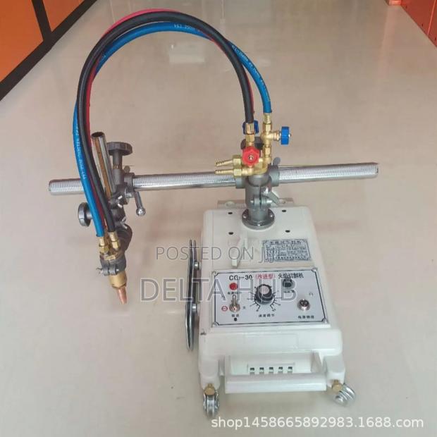 Compact Heavy Duty Gas Cutter - main view