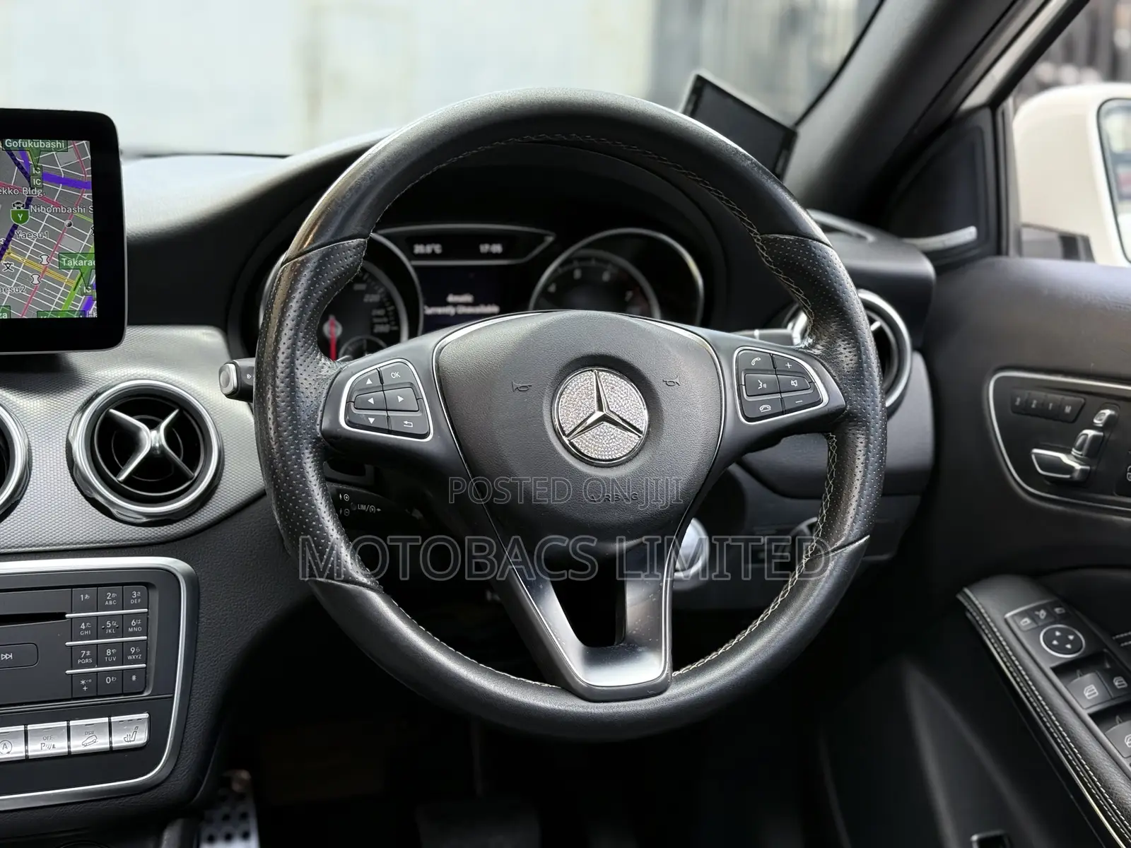 Mercedes-Benz GLA-Class 2018 Pearl