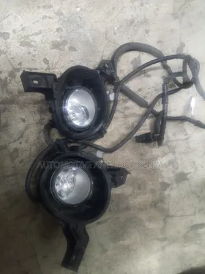 Toyota Noah 2008 Fog Lights With Covers.