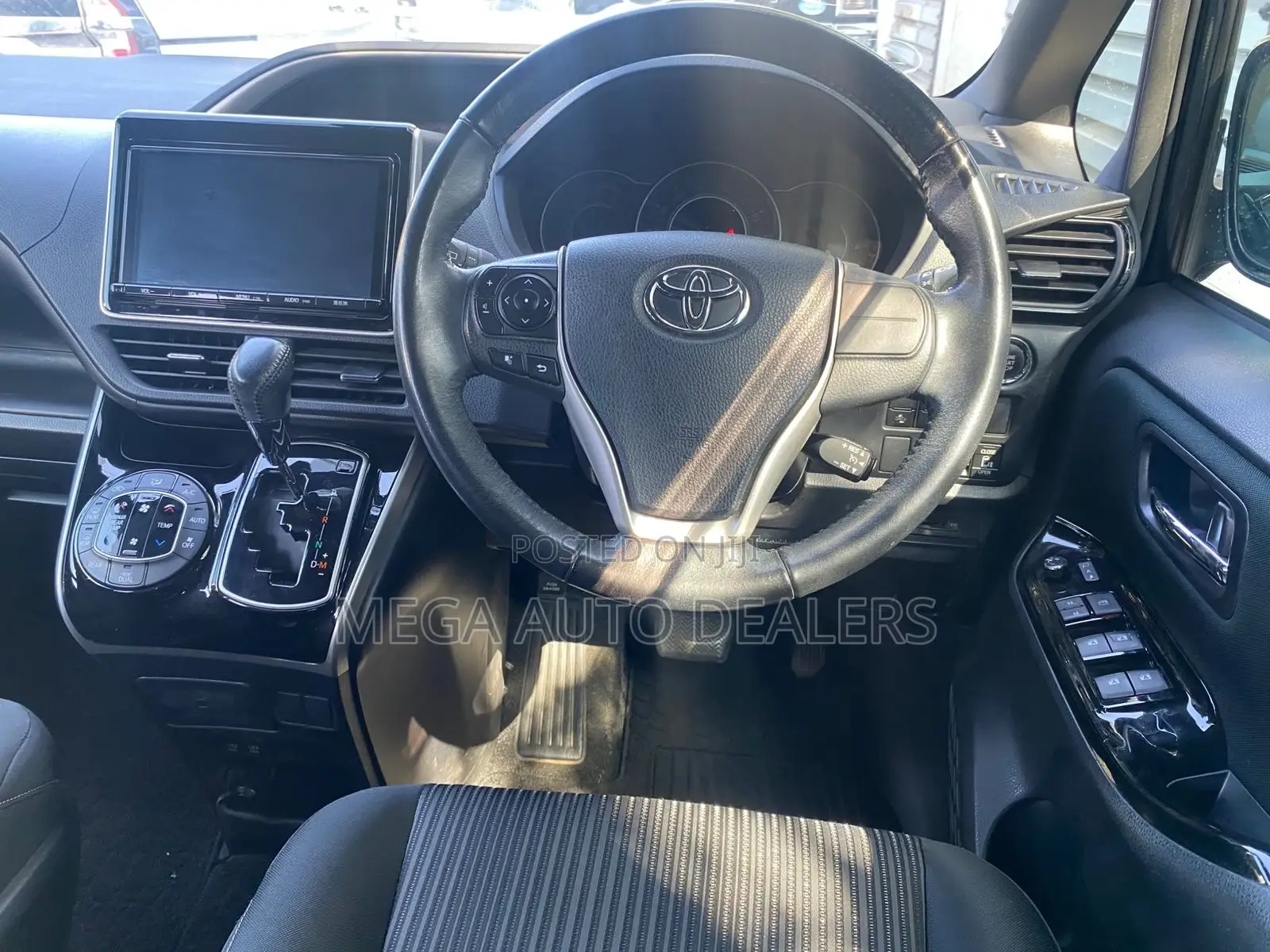 Toyota Voxy 2019 Blue