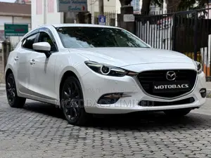 Mazda Axela 2018 Pearl