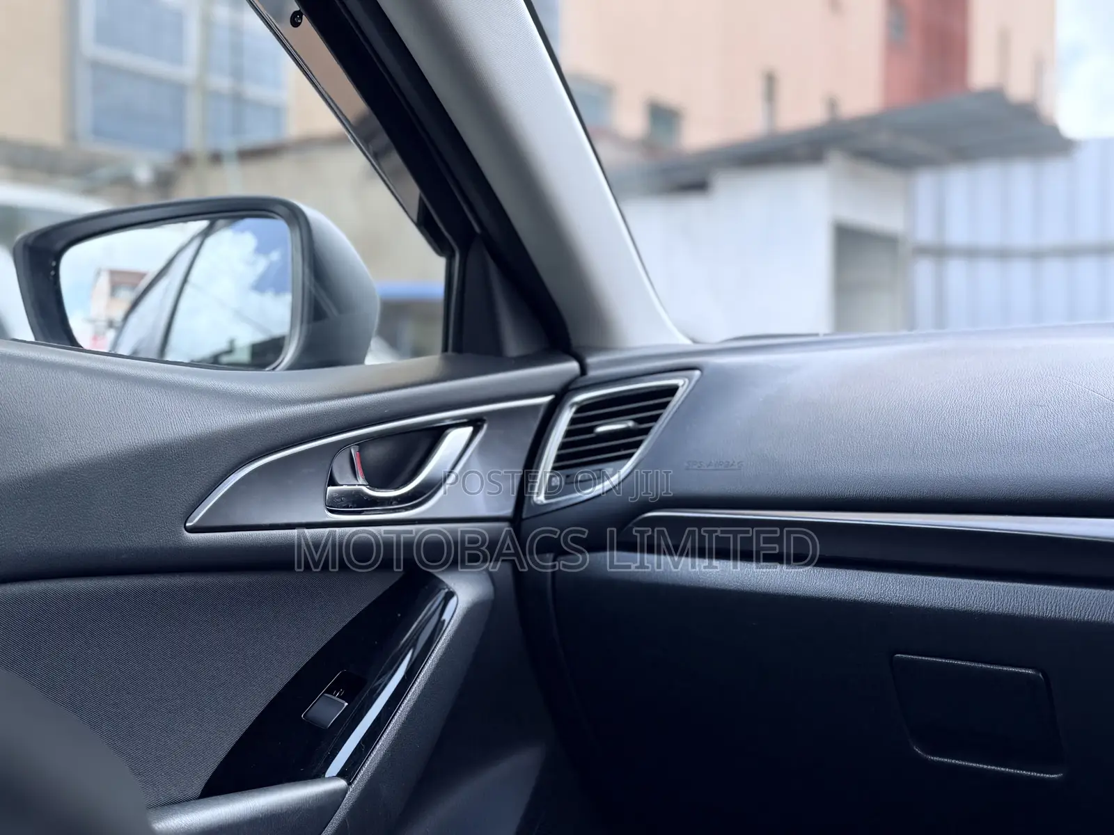 Mazda Axela 2018 Pearl