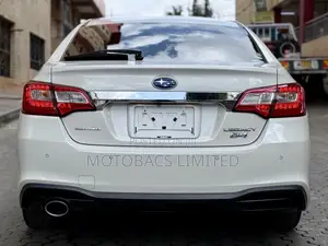 Subaru Legacy 2.5i Limited AWD 2018 Pearl