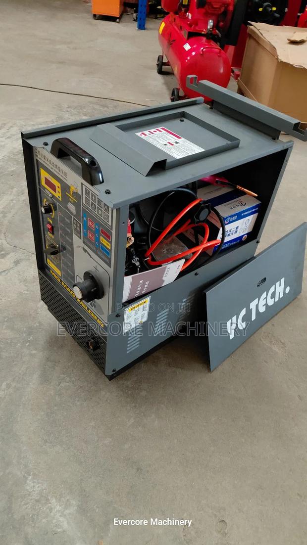 Commercial Mig Welding Machine Single Phase Output. - main view