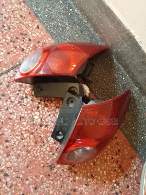 Taillights Nissan Wingroad Y12