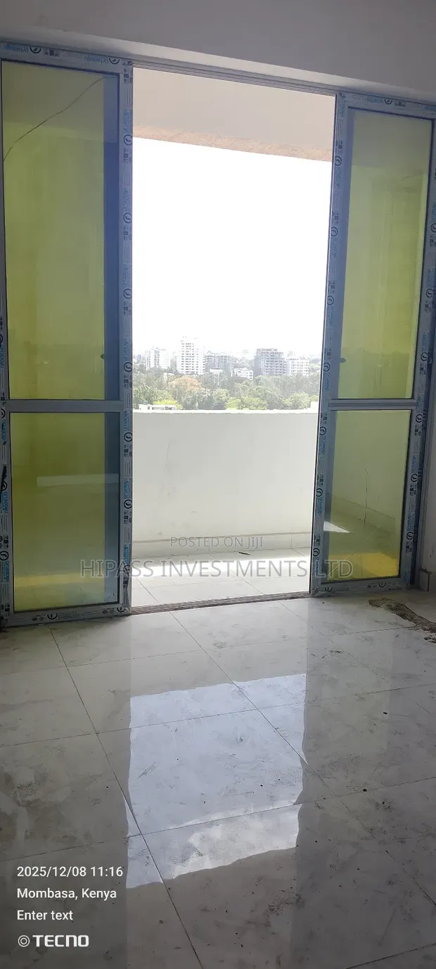 3bdrm Block of Flats in Tudor for rent