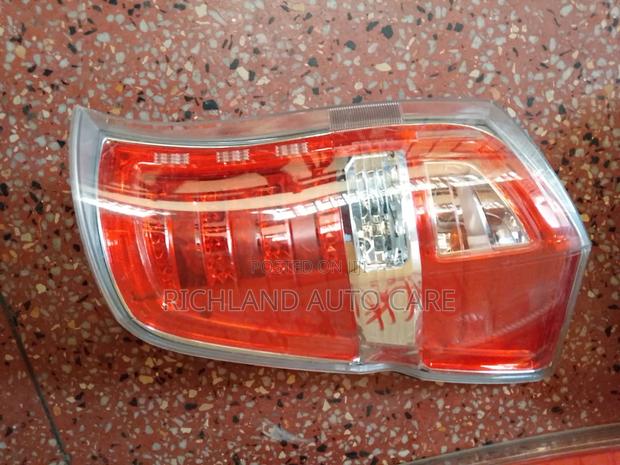Taillight Stepwagon - thumbnail 4