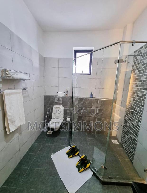 Luxury Beachfront 1 Bedroom With Pool Nyali - thumbnail 9