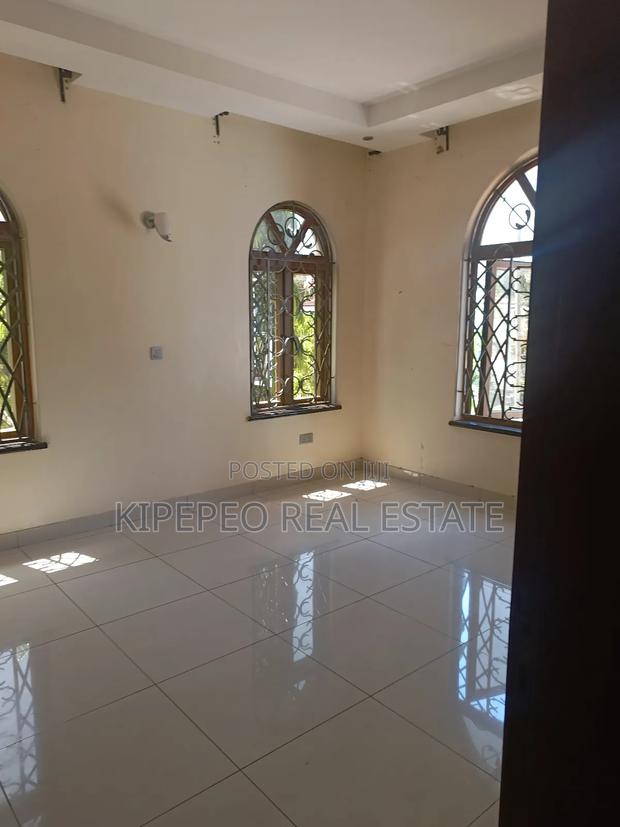 5bdrm Maisonette in Nyali for rent - thumbnail 4