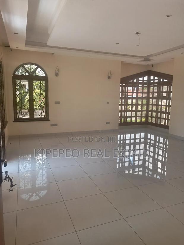 5bdrm Maisonette in Nyali for rent - thumbnail 9