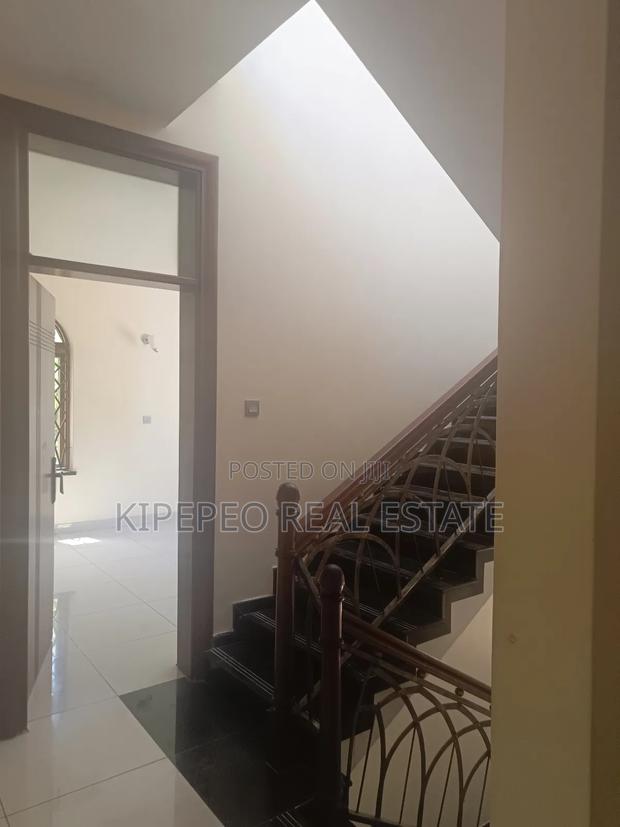 5bdrm Maisonette in Nyali for rent - thumbnail 10
