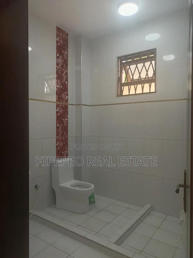 5bdrm Maisonette in Nyali for rent - thumbnail 14