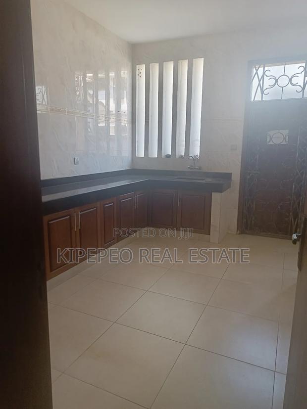 5bdrm Maisonette in Nyali for rent - thumbnail 20