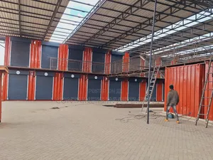 Shipping Container Shopping Complex- Shipping Container Stalls Centre.