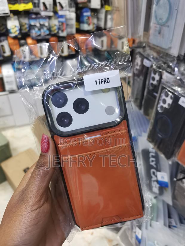 Flex Cover Leather iPhone 17 Pro Case With Card Holder - thumbnail 3