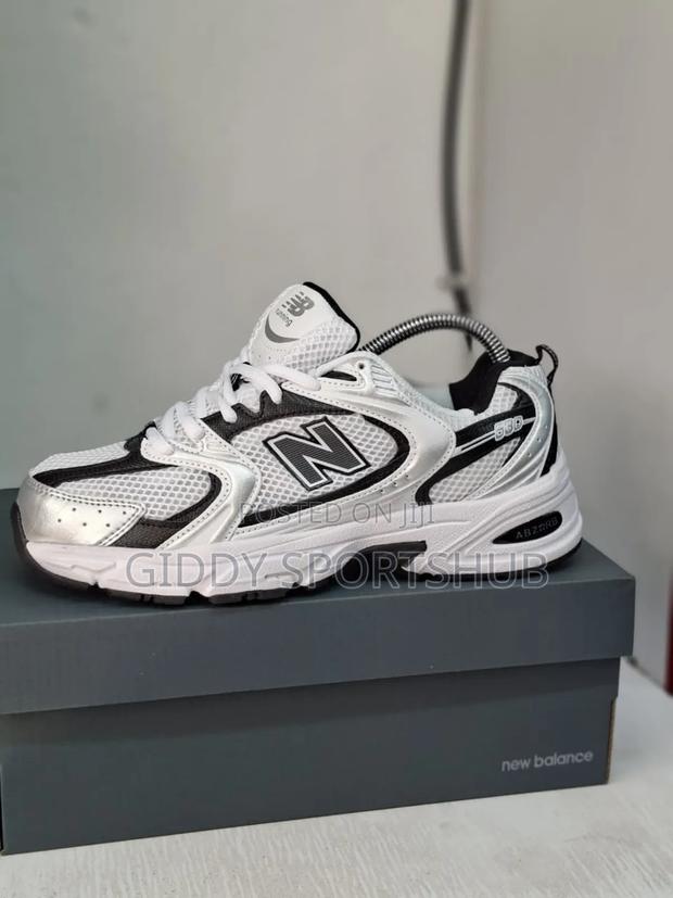 New Balance 1000