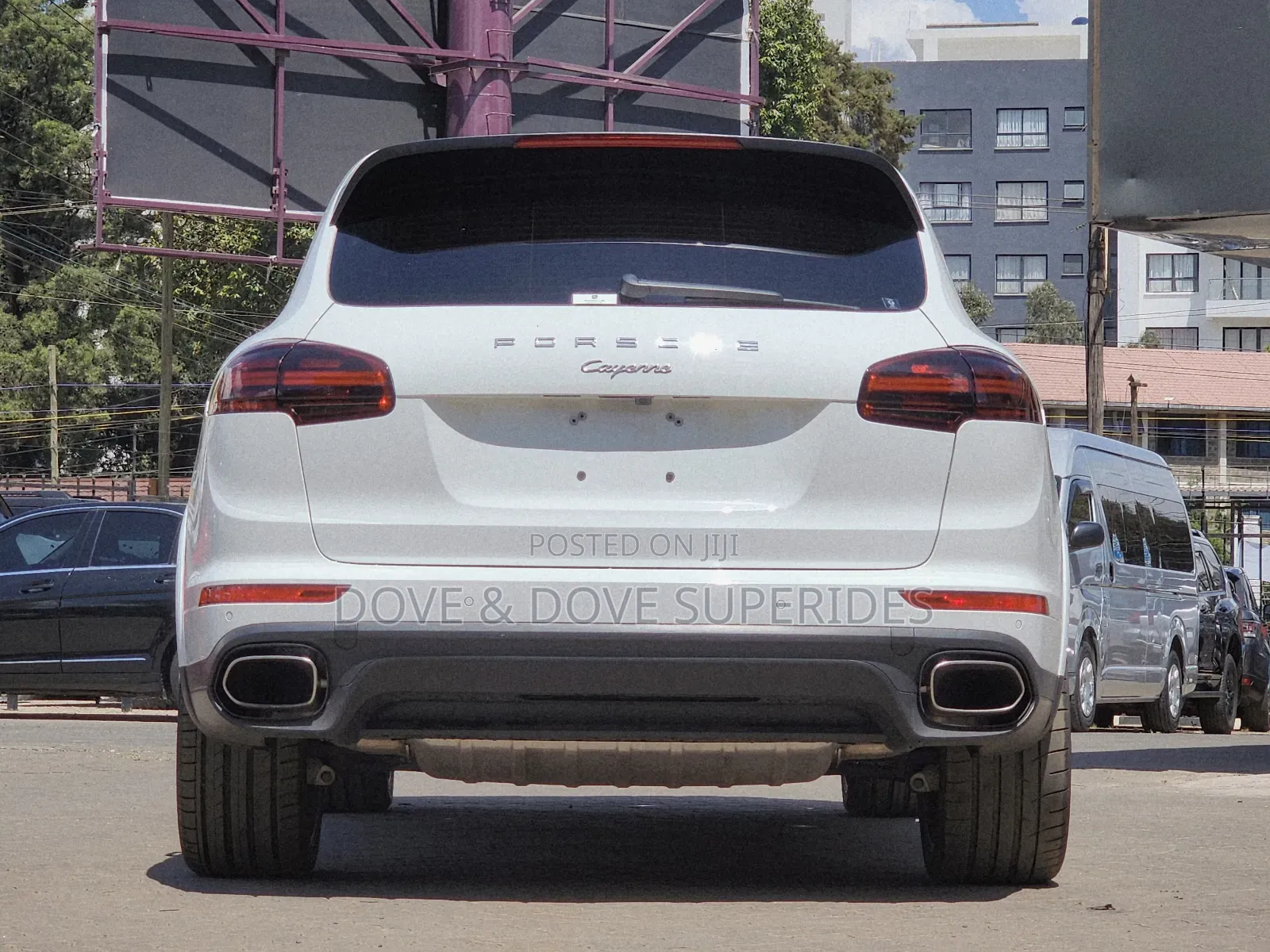 Porsche Cayenne Platinum Edition AWD 2018 White