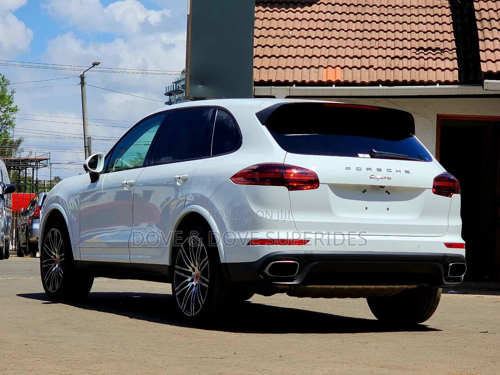 Porsche Cayenne Platinum Edition AWD 2018 White