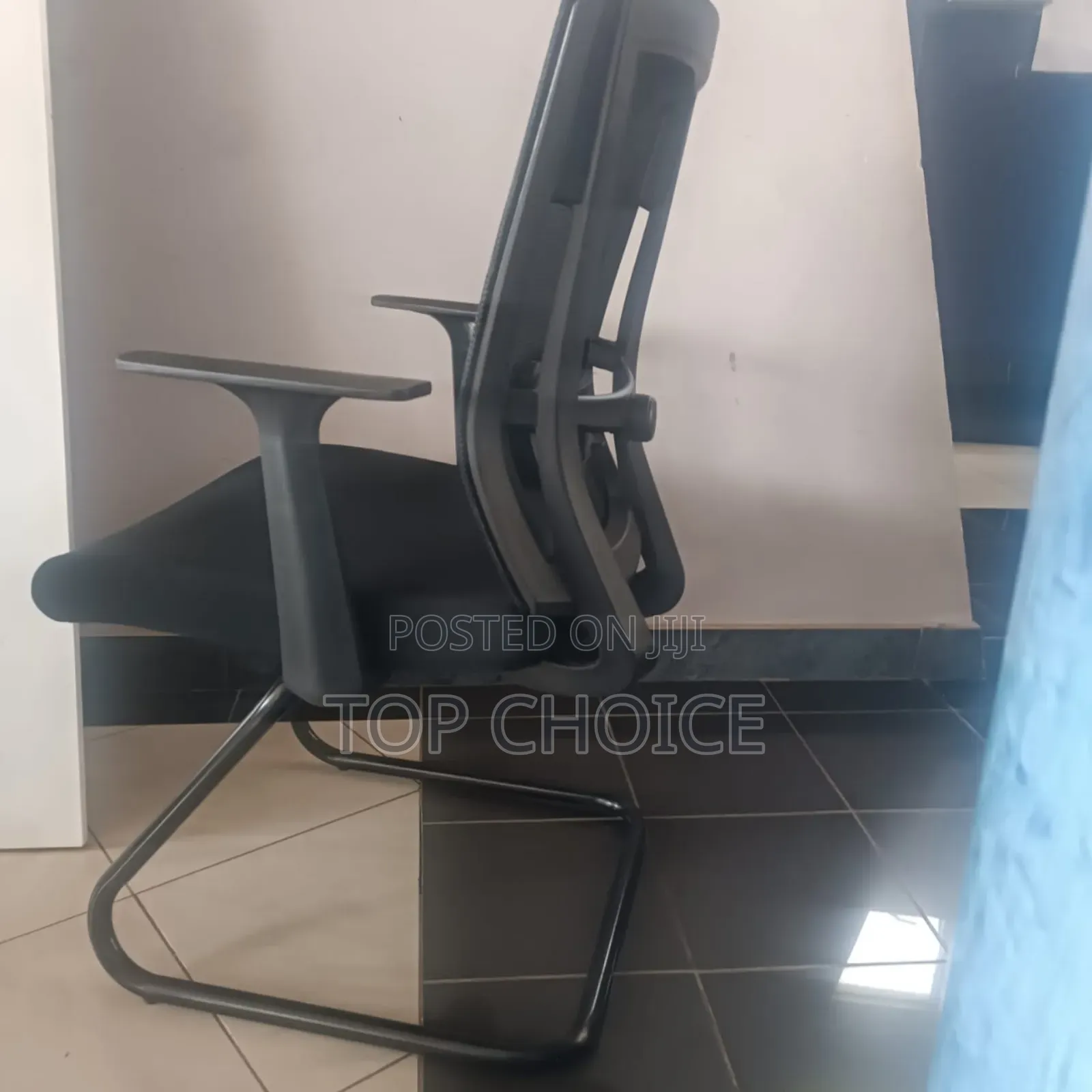Mid Back Office Waiting Chairs