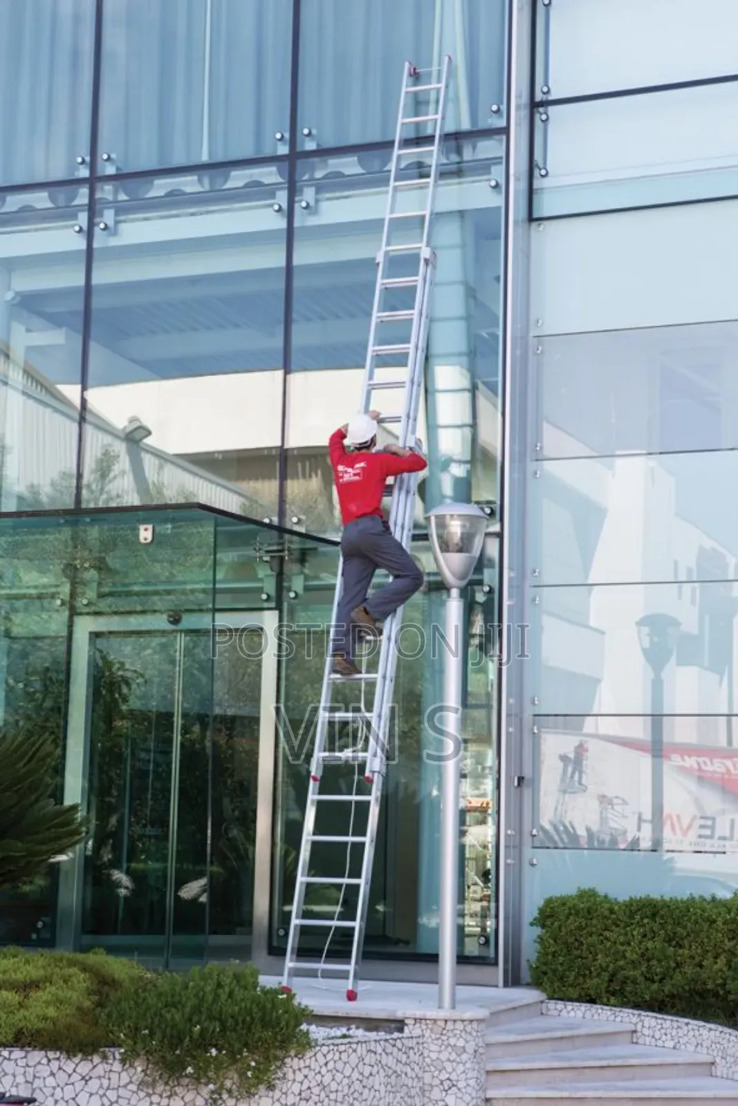 Extension Ladder|Extensión Laddêr/Extėnsion Lâdder;Exténsion Laddèr+