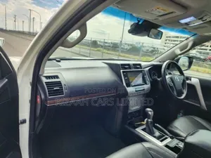 Toyota Land Cruiser Prado 2.7 2018 White