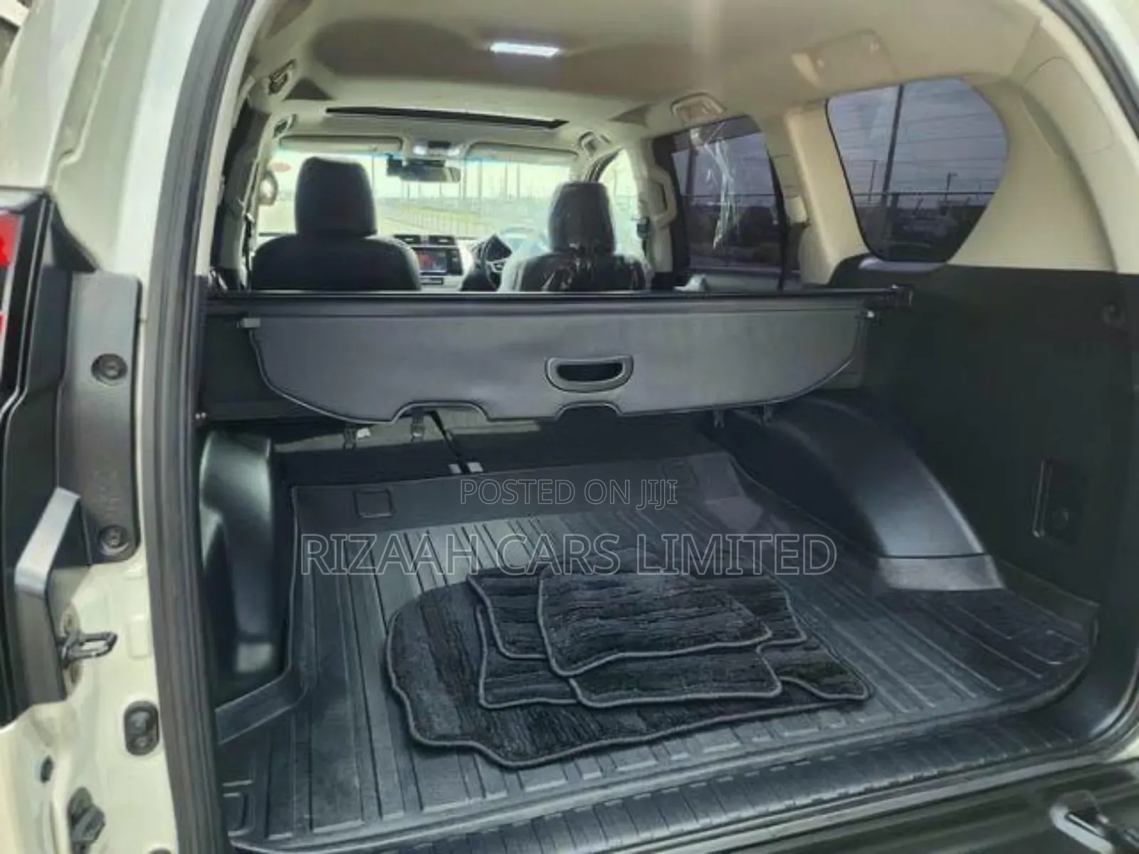 Toyota Land Cruiser Prado 2.7 2018 White