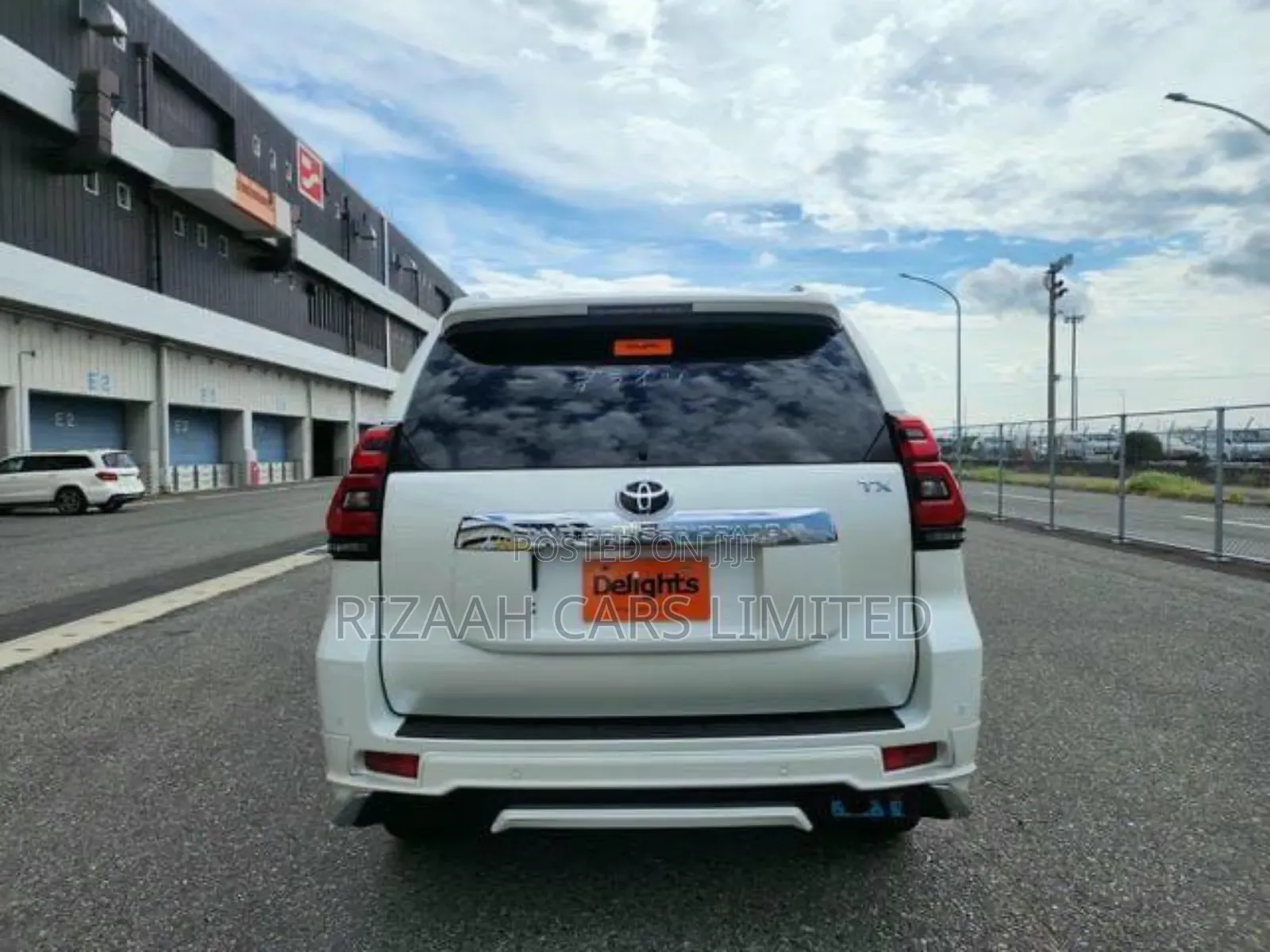 Toyota Land Cruiser Prado 2.7 2018 White